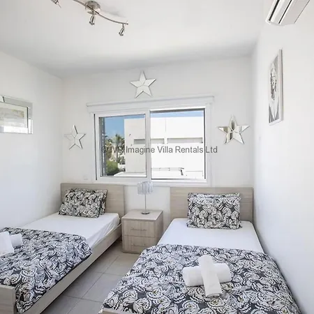 Βίλα Beautiful Minutes From The Beach, 1405 *